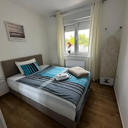 Athens * Сомбор